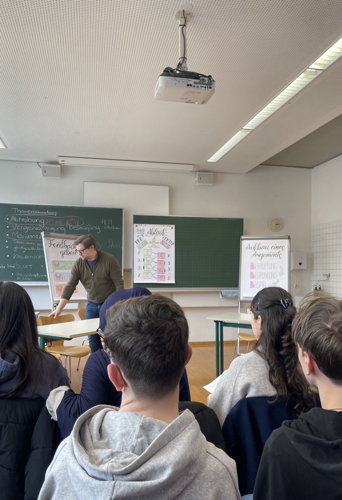 Debatte2.jpg